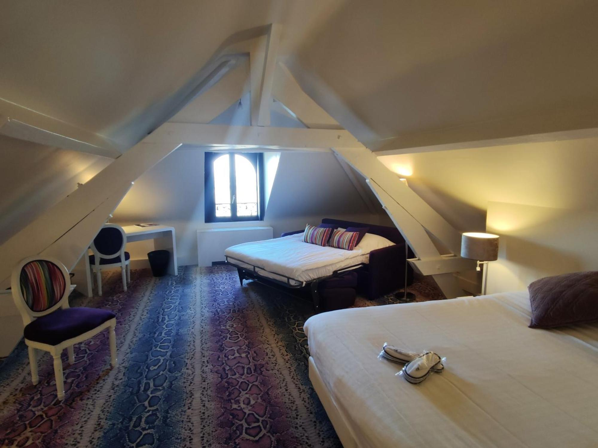 Domaine De La Corniche 4*